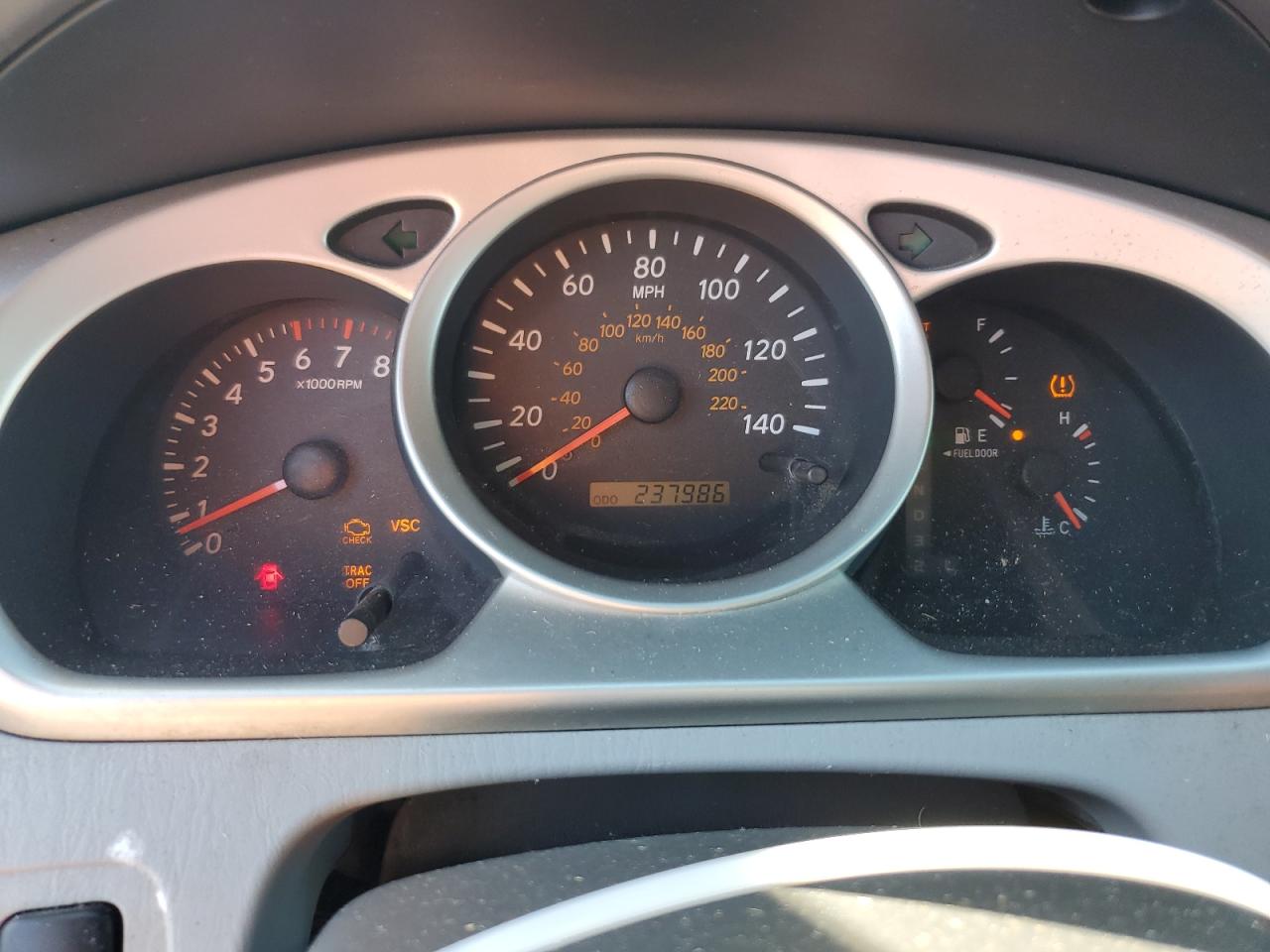 2006 Toyota Highlander Limited VIN: JTEGP21A560101519 Lot: 82163965