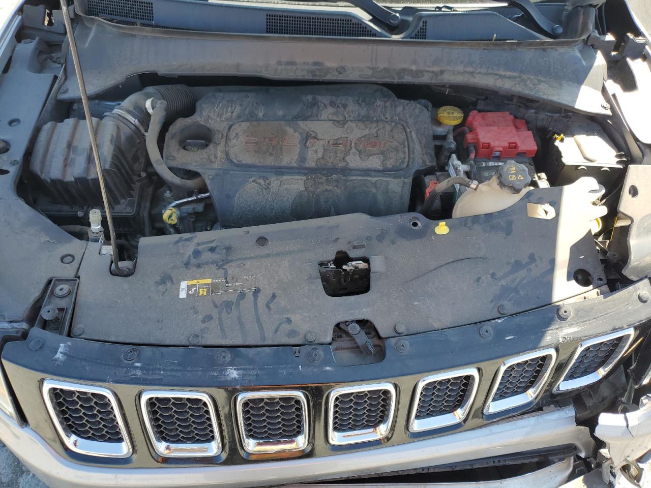 2019 Jeep Compass Latitude VIN: 3C4NJCBB4KT706266 Lot: 80528075