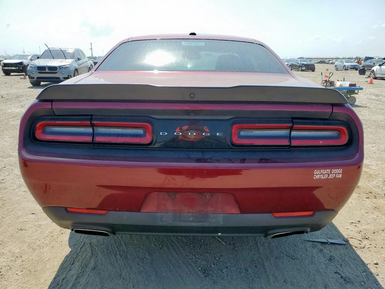 2018 Dodge Challenger Sxt VIN: 2C3CDZAG6JH215031 Lot: 80861835