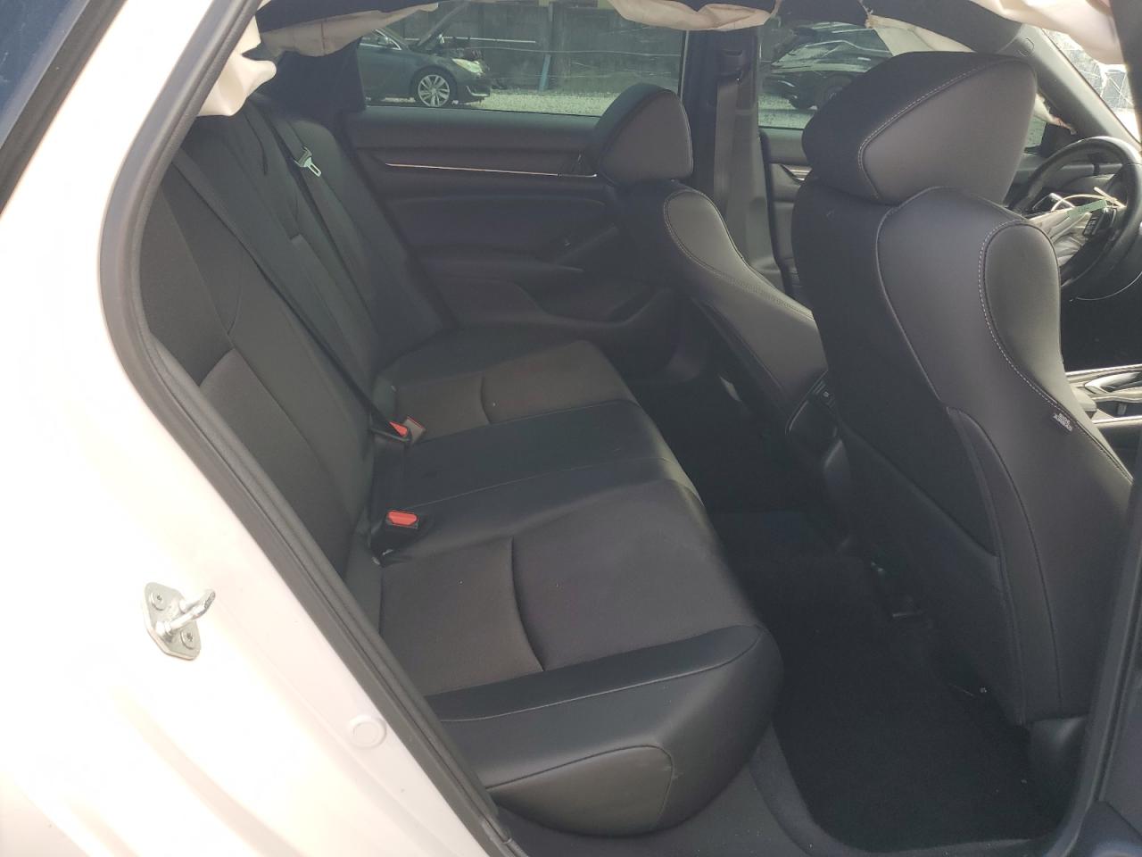 2022 Honda Accord Sport VIN: 1HGCV1F38NA077997 Lot: 84374955