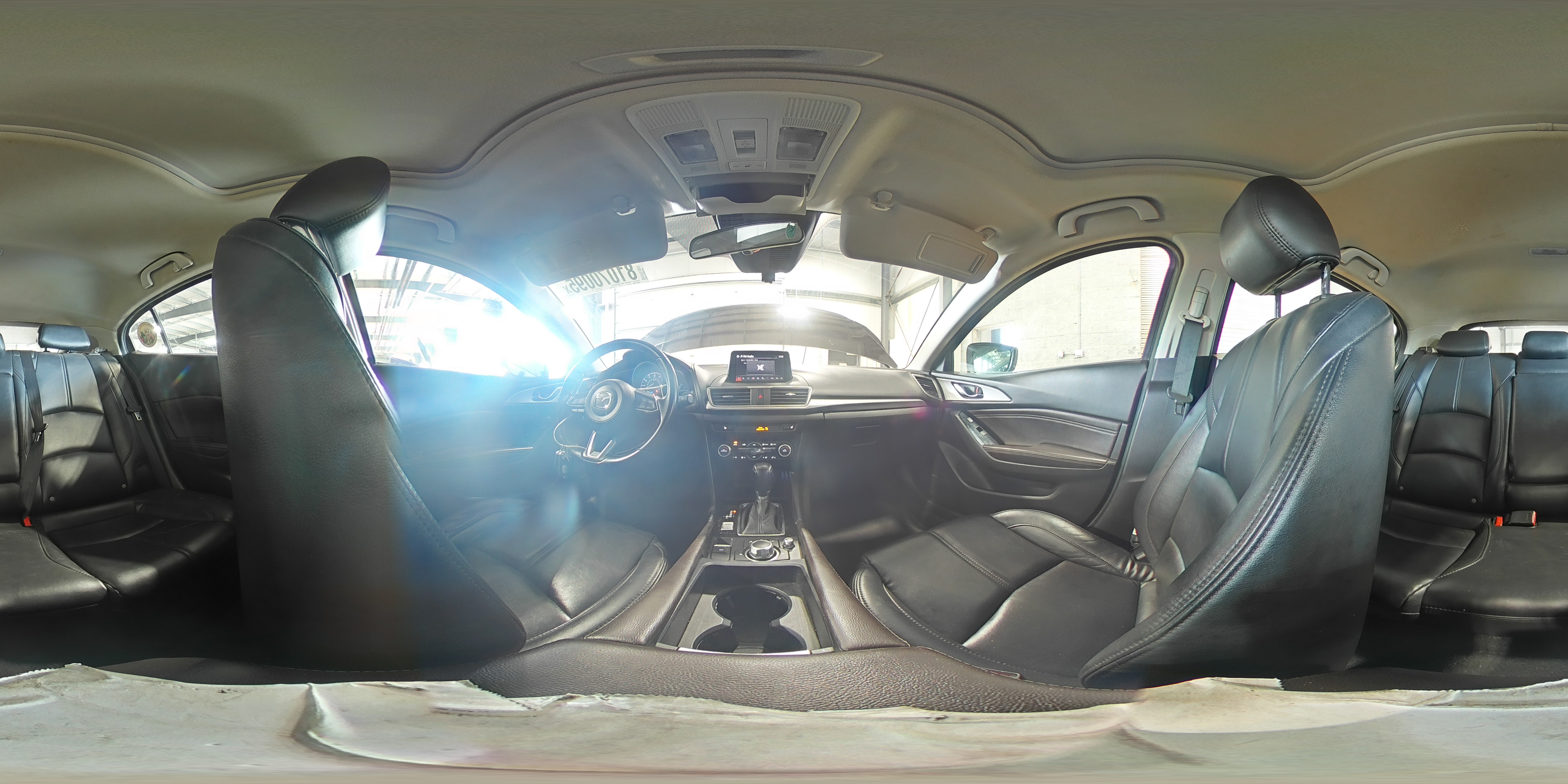 2018 Mazda 3 Touring VIN: 3MZBN1L31JM243348 Lot: 81070095