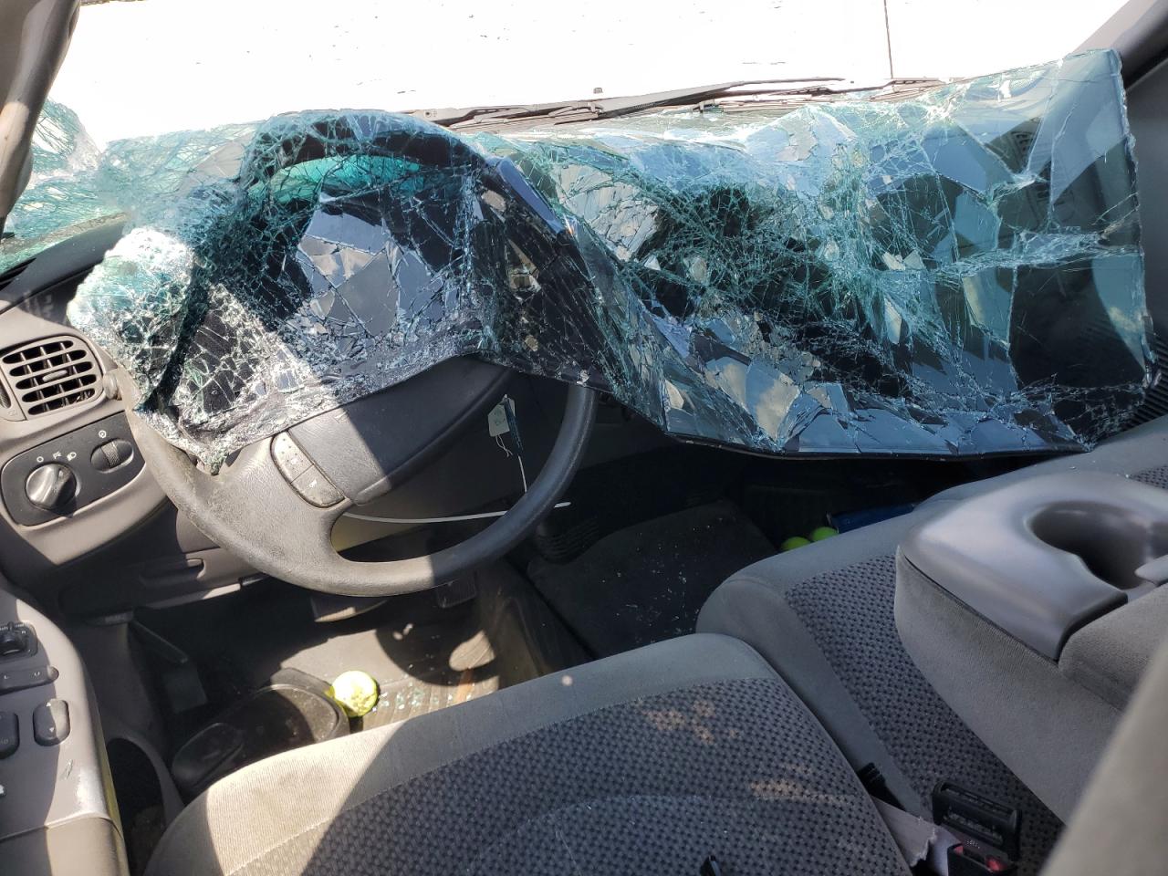 2000 Ford F150 VIN: 1FTRX17W0YNA54111 Lot: 81662205