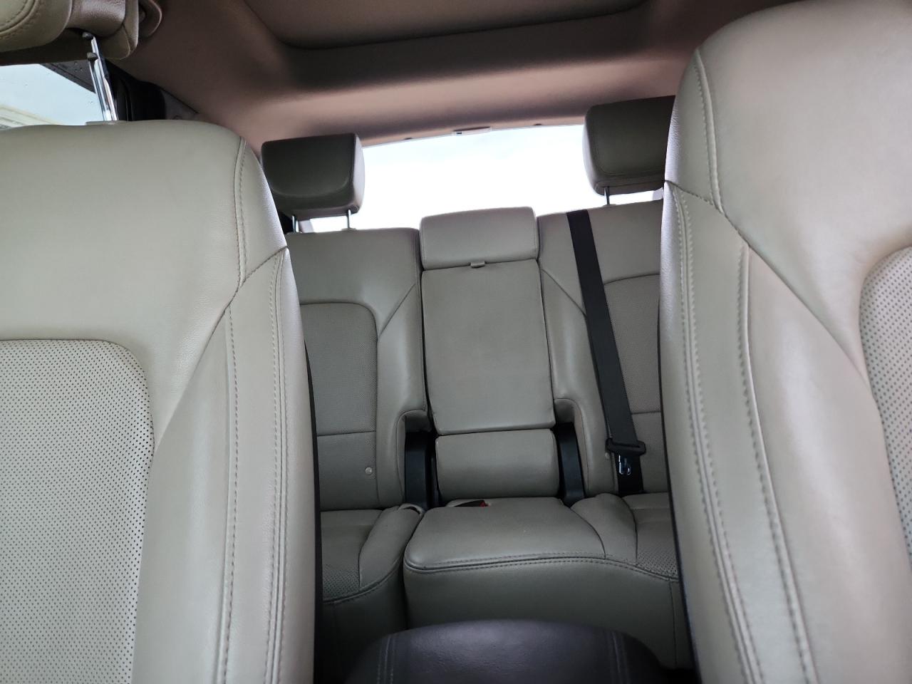 2018 Hyundai Santa Fe Sport VIN: 5XYZU3LB8JG518301 Lot: 81795275