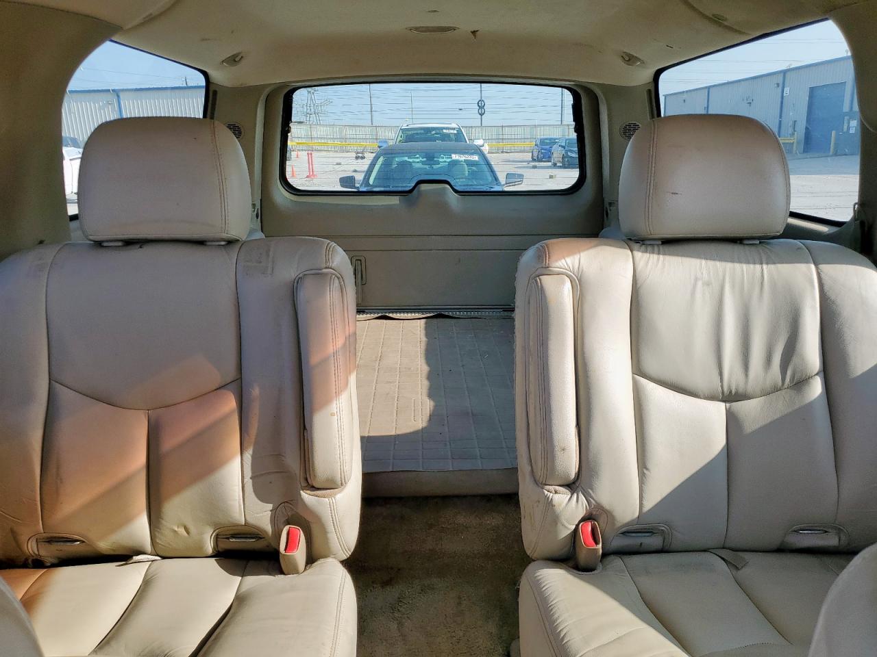 2003 Chevrolet Suburban K1500 VIN: 3GNFK16Z93G228859 Lot: 71418375