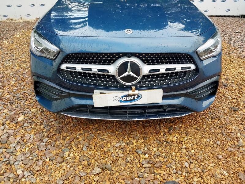 2021 MERCEDES-BENZ GLA 200 AMG LINE PREMIUM 