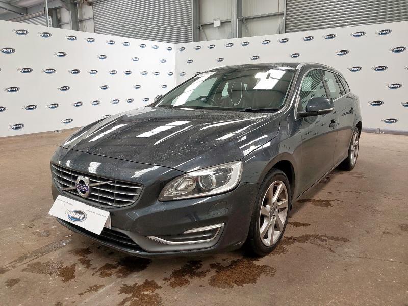 2014 VOLVO V60 SE LUX D3 D3 [136] SE LUX 5DR for sale at Copart NEWBURY