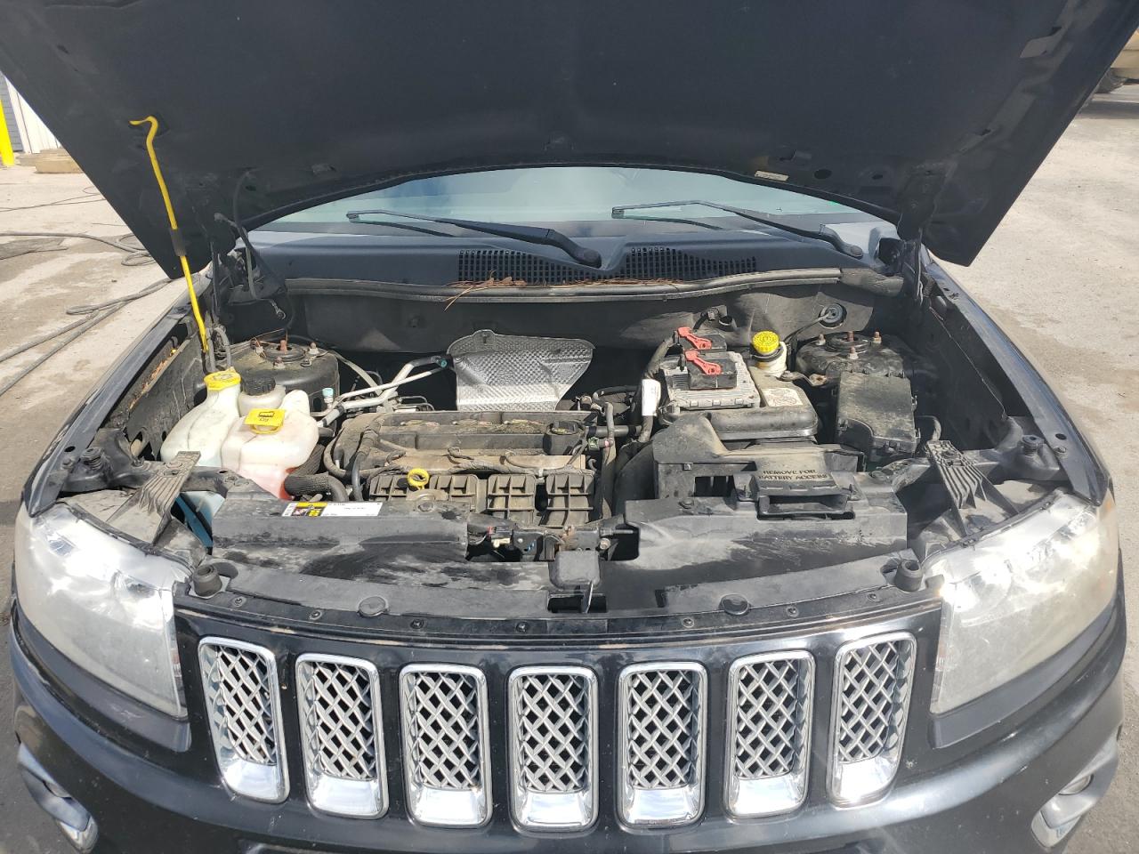 2015 Jeep Compass Latitude VIN: 1C4NJCEA1FD414444 Lot: 71241885