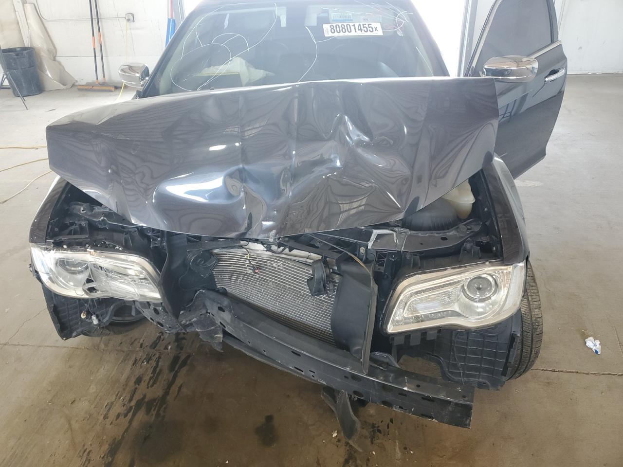 2019 Chrysler 300 Limited VIN: 2C3CCAKG7KH690904 Lot: 80801455