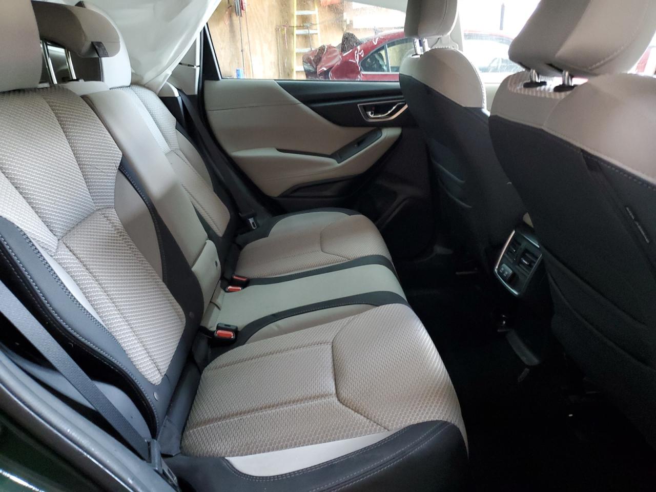 2024 Subaru Forester Premium VIN: JF2SKADC7RH425986 Lot: 80379135