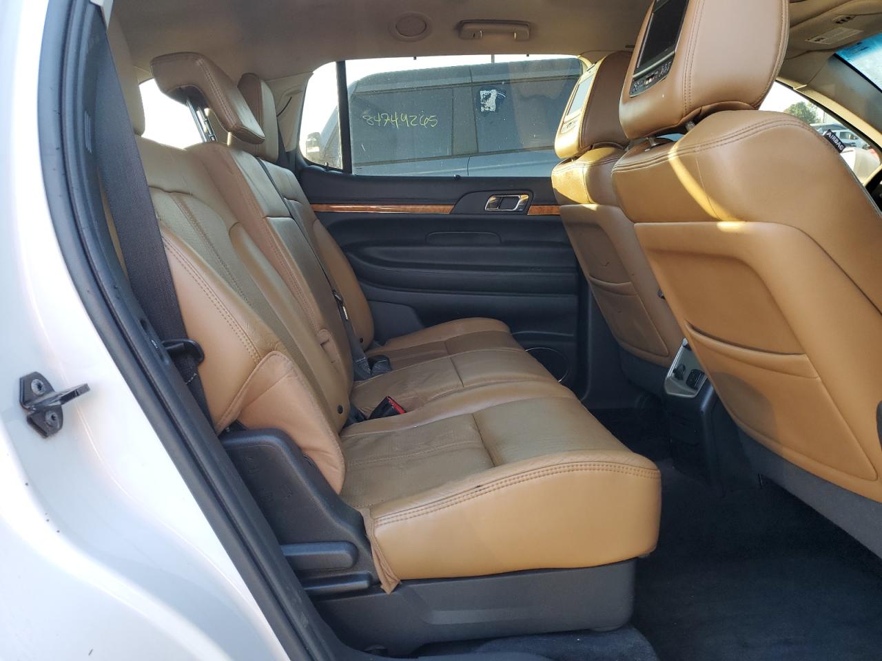 2010 Lincoln Mkt VIN: 2LMHJ5AR8ABJ08988 Lot: 81837415