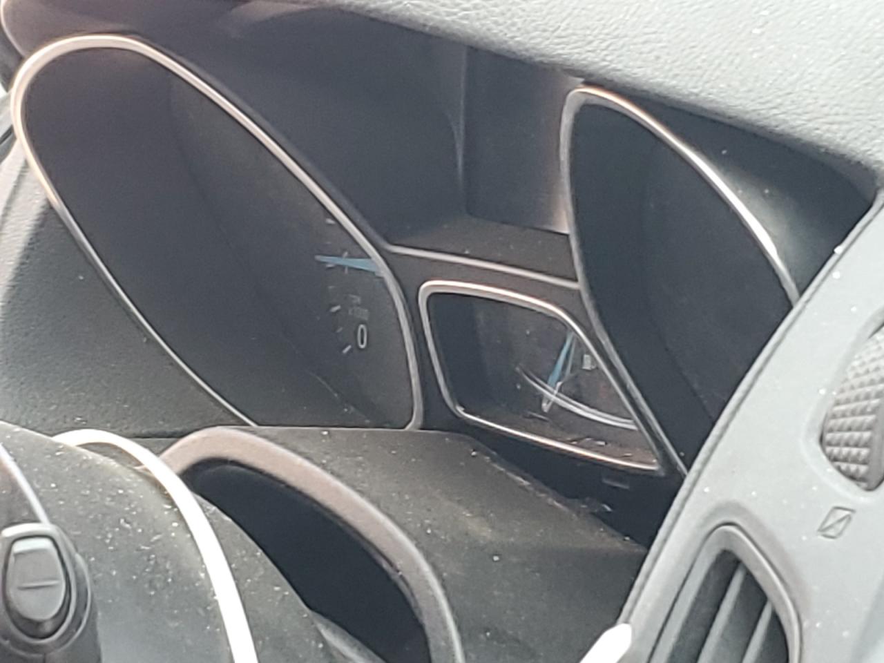 2016 Ford Focus Se VIN: 1FADP3K28GL364761 Lot: 81346315