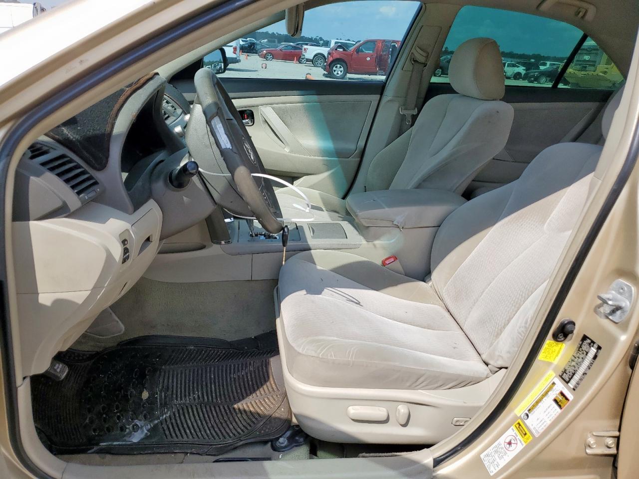 2011 Toyota Camry Base VIN: 4T1BF3EK5BU745322 Lot: 84632985