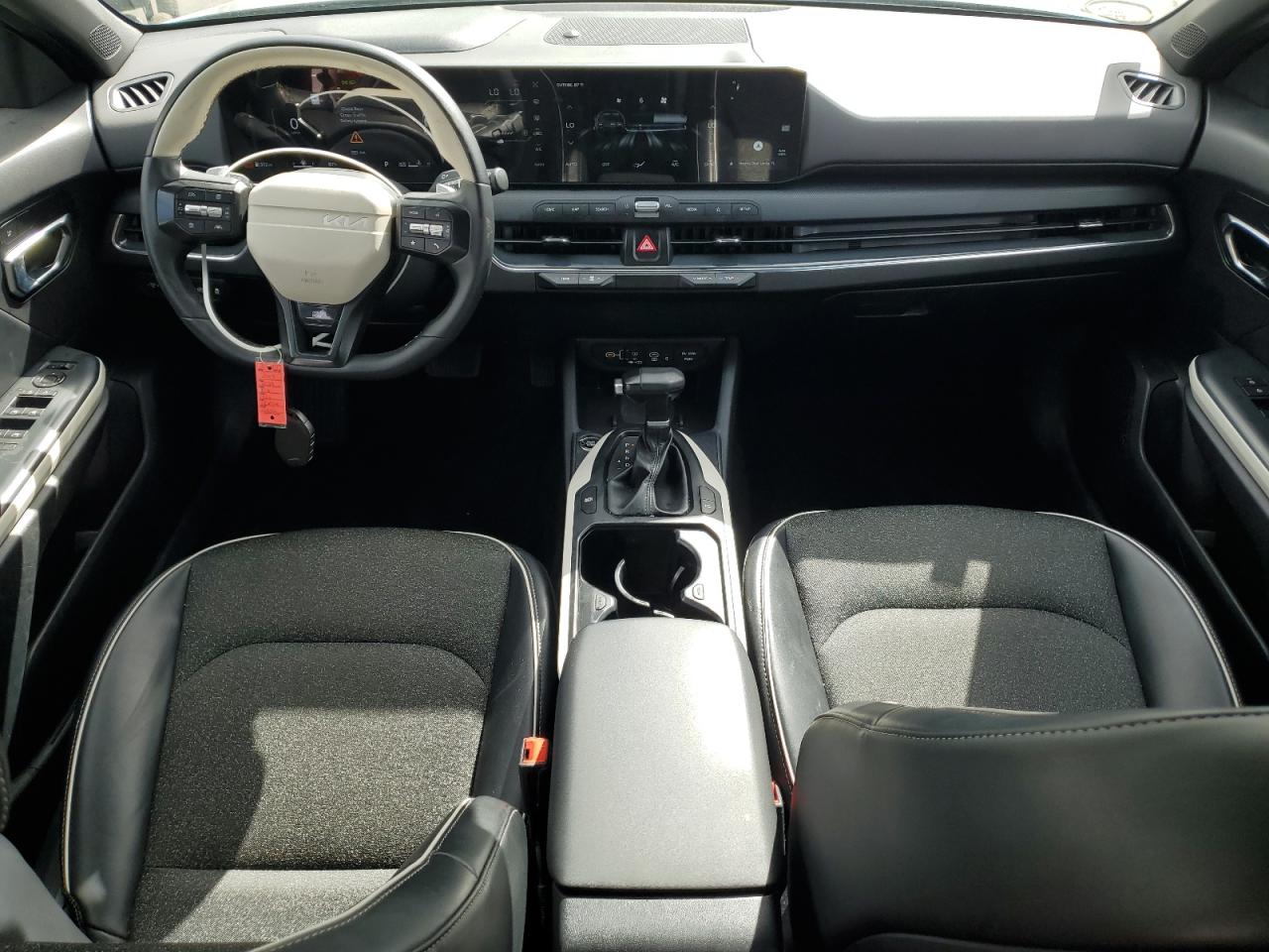 2025 Kia K4 Gt Line VIN: 3KPFW4DE6SE063166 Lot: 84014435