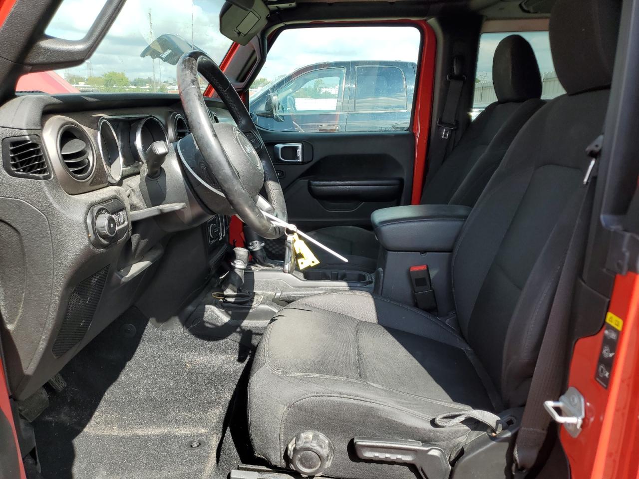 2020 Jeep Wrangler Sport VIN: 1C4GJXAN5LW241469 Lot: 82111505