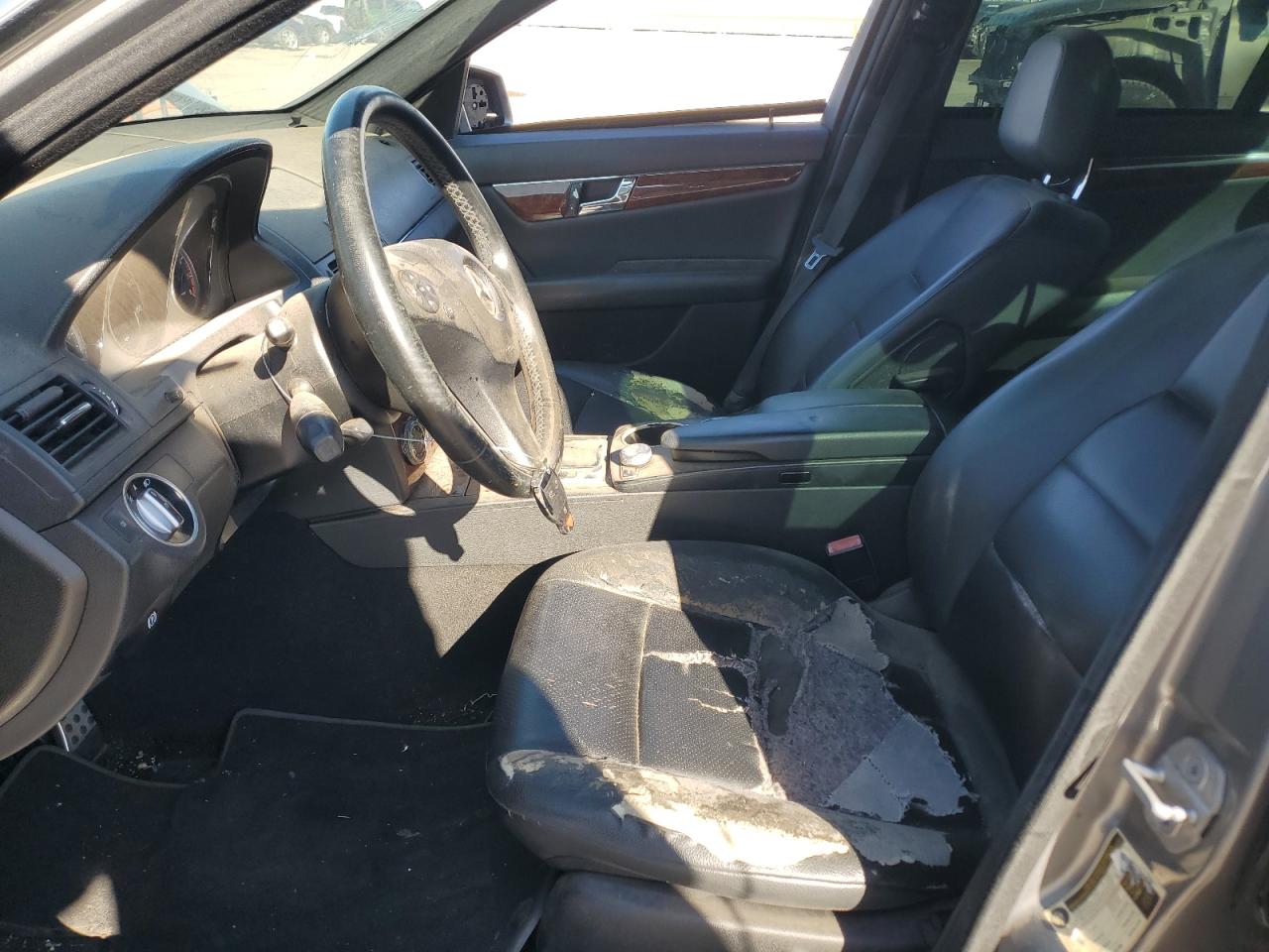 2011 Mercedes-Benz C 300 VIN: WDDGF5EBXBR153414 Lot: 92886805