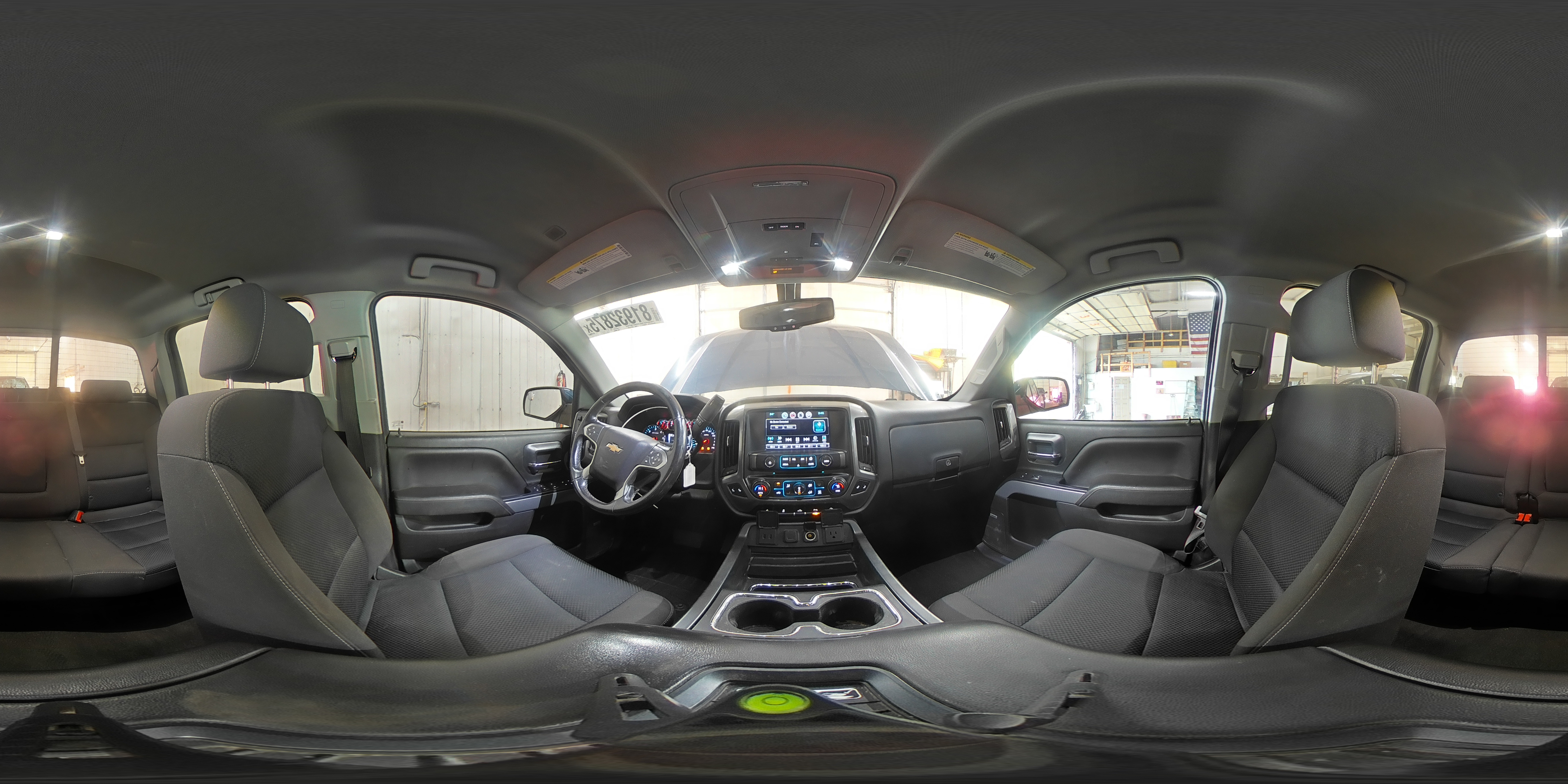 2018 Chevrolet Silverado K1500 Lt VIN: 3GCUKREC2JG296493 Lot: 81932875