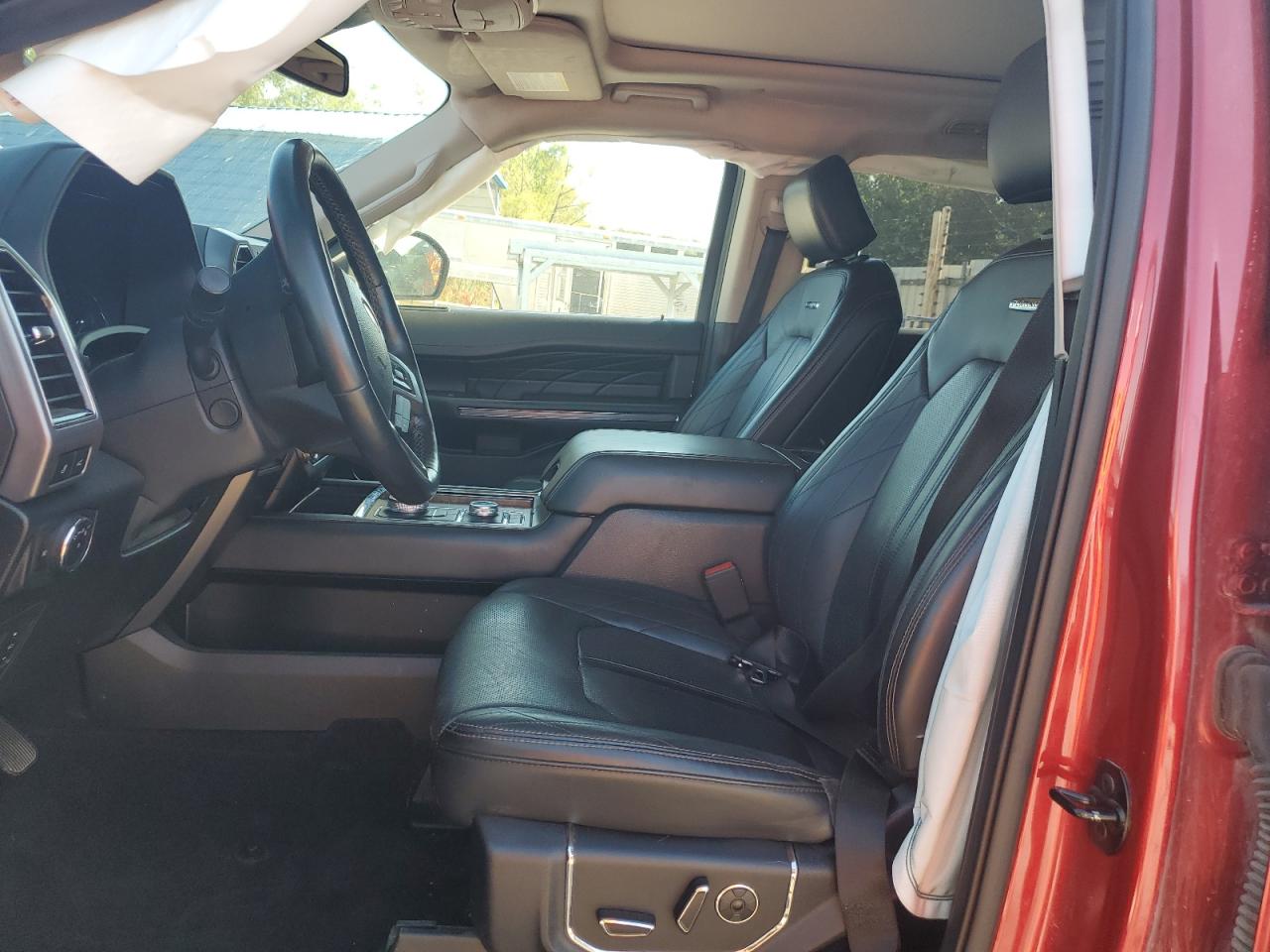 2020 Ford Expedition Platinum VIN: 1FMJU1MT5LEA33369 Lot: 81820835