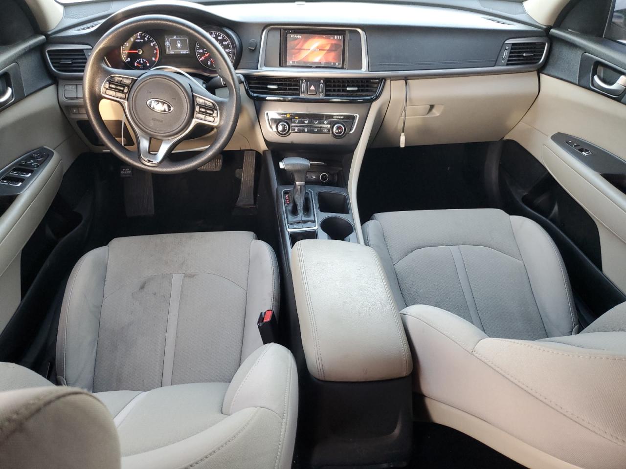 2017 Kia Optima Lx VIN: 5XXGT4L3XHG158262 Lot: 72007725