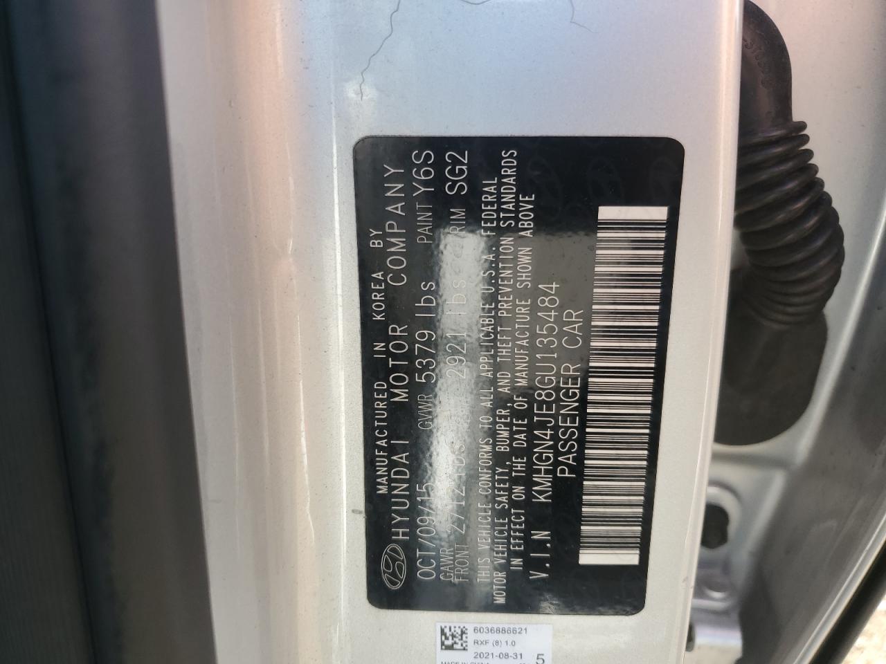 2016 Hyundai Genesis 3.8L VIN: KMHGN4JE8GU135484 Lot: 81460055