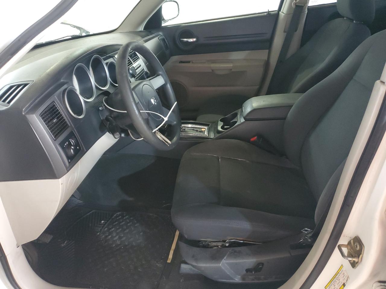 2006 Dodge Magnum Sxt VIN: 2D4FV47V36H436837 Lot: 70883025