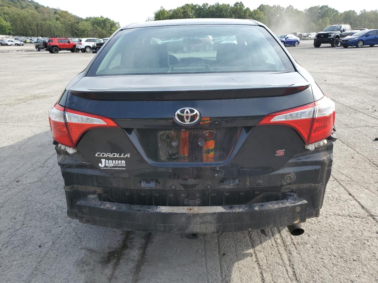 2015 Toyota Corolla L VIN: 5YFBURHEXFP280316 Lot: 84610435