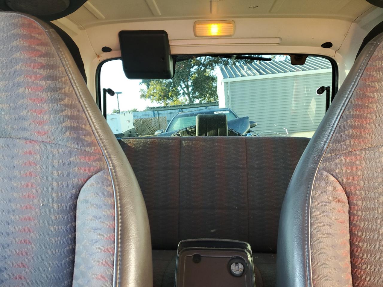 2000 Jeep Wrangler / Tj Sport VIN: 1J4FA49SXYP768858 Lot: 72104145