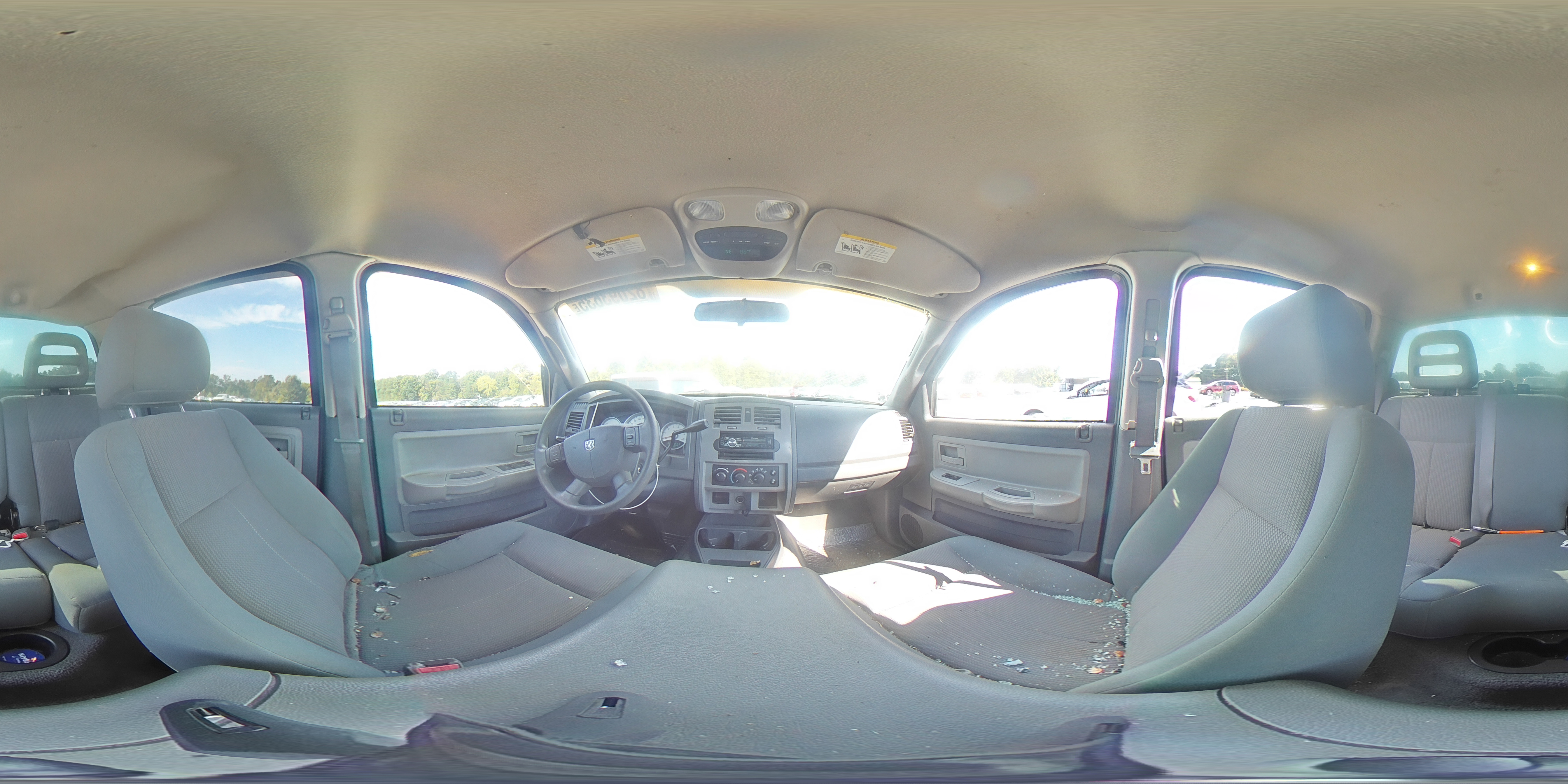 2005 Dodge Dakota Quad Slt VIN: 1D7HE48N35S142436 Lot: 82093635