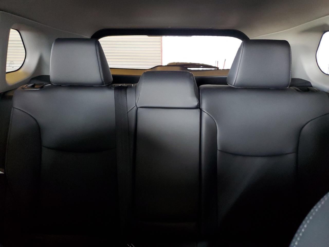 2023 Toyota Corolla Cross Xle VIN: 7MUDAAAG8PV056118 Lot: 80034335