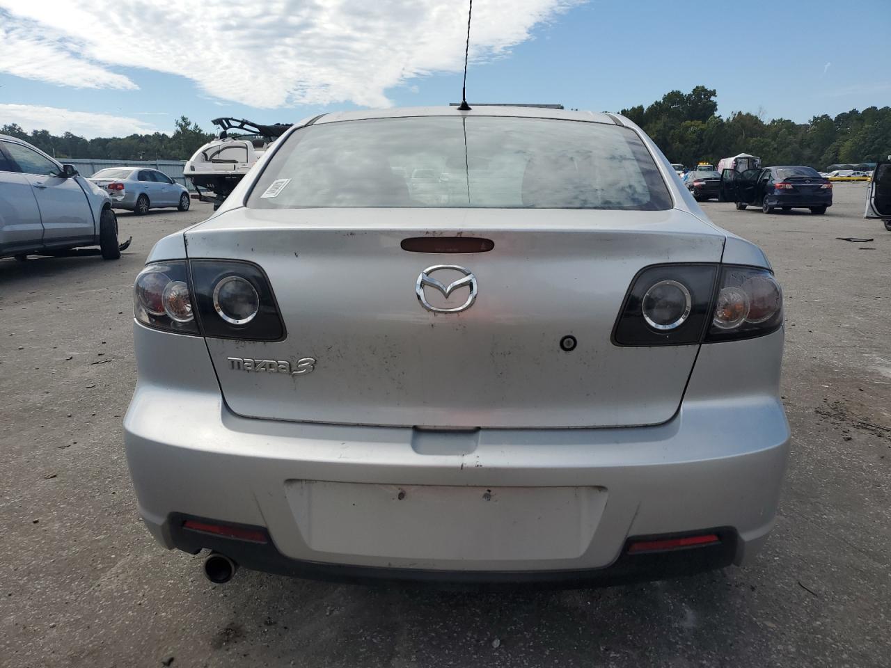 2007 Mazda 3 I VIN: JM1BK32F071675843 Lot: 80707825