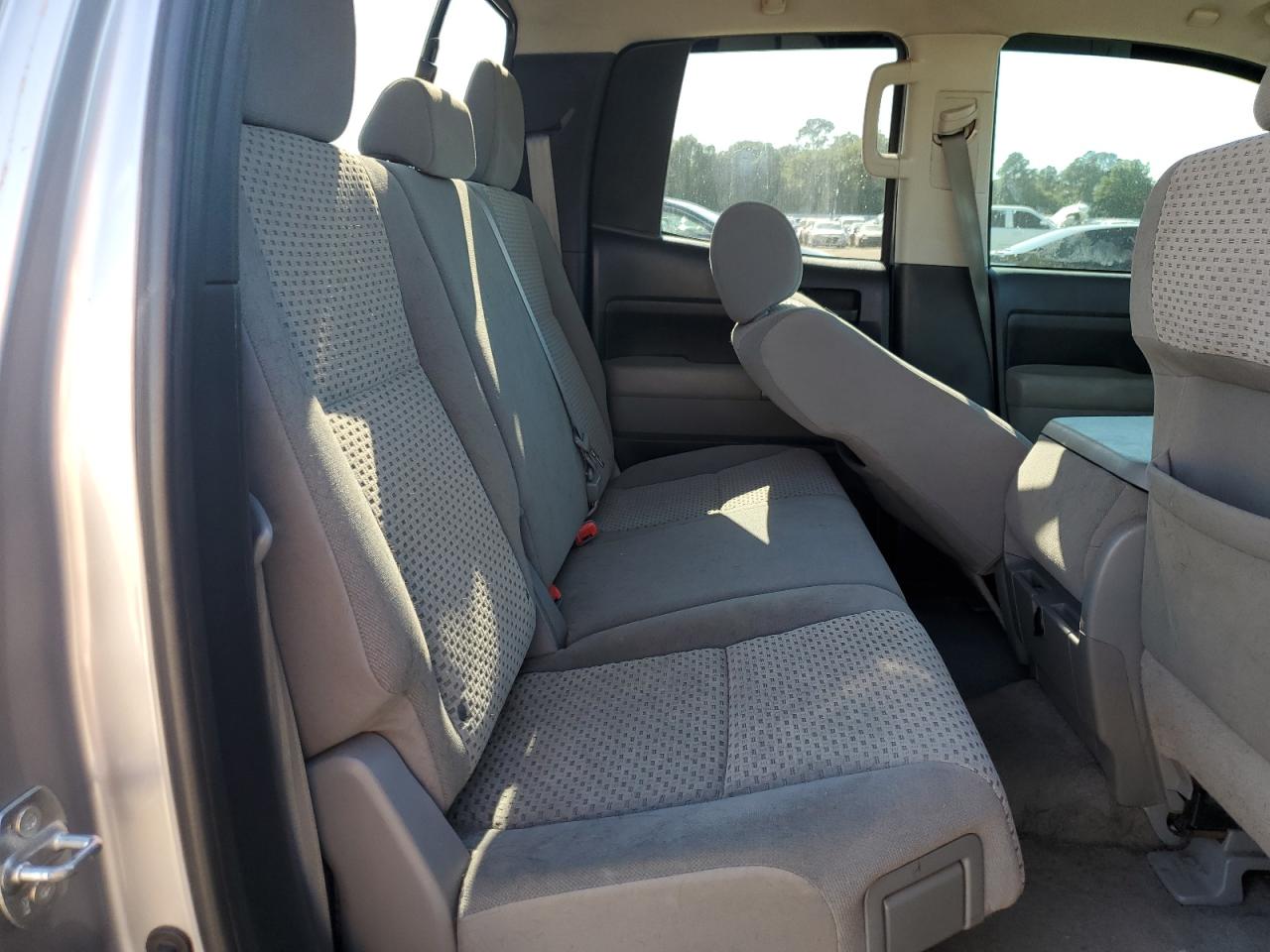 2010 Toyota Tundra Double Cab Sr5 VIN: 5TFRM5F12AX007694 Lot: 71195095