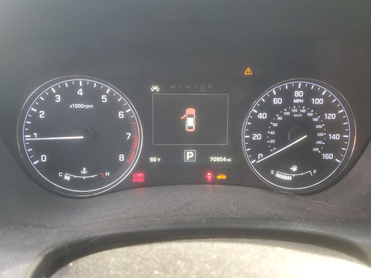 2016 Hyundai Genesis 3.8L VIN: KMHGN4JE6GU140652 Lot: 71121755