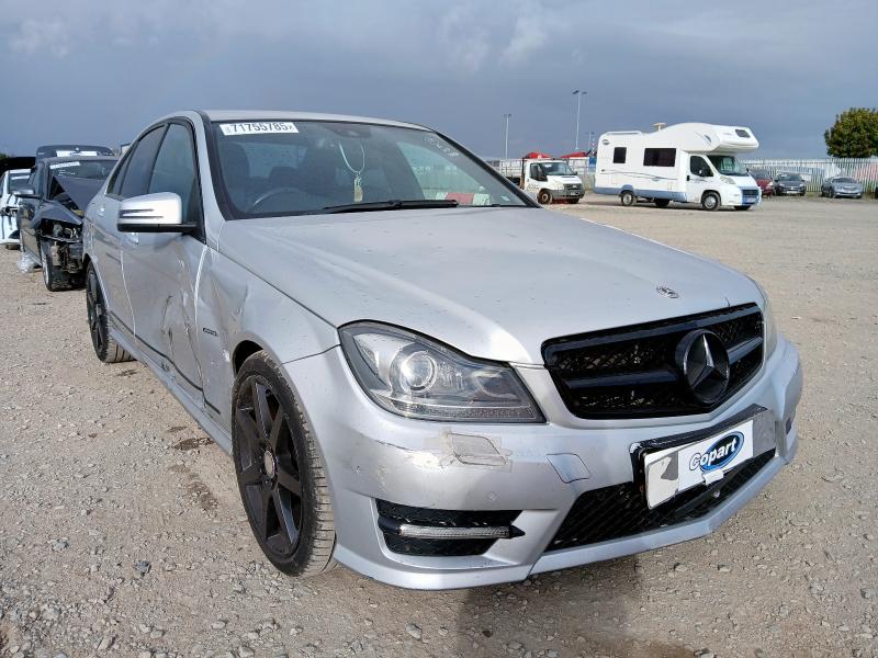 2011 MERCEDES-BENZ  