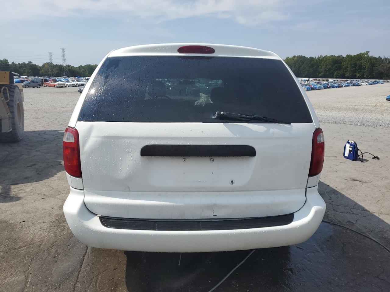 2004 Dodge Grand Caravan C/V VIN: 1D4GP23R14B537117 Lot: 81477385