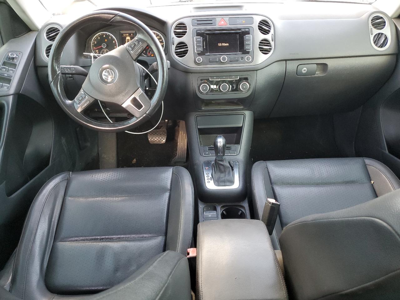 2011 Volkswagen Tiguan S VIN: WVGAV7AX9BW558662 Lot: 81022335