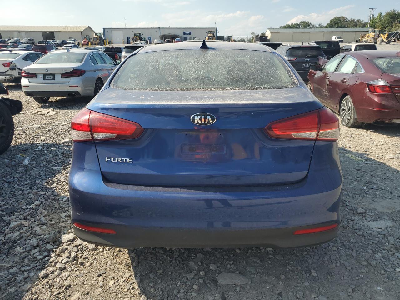 2017 Kia Forte Lx VIN: 3KPFK4A7XHE080840 Lot: 81251335