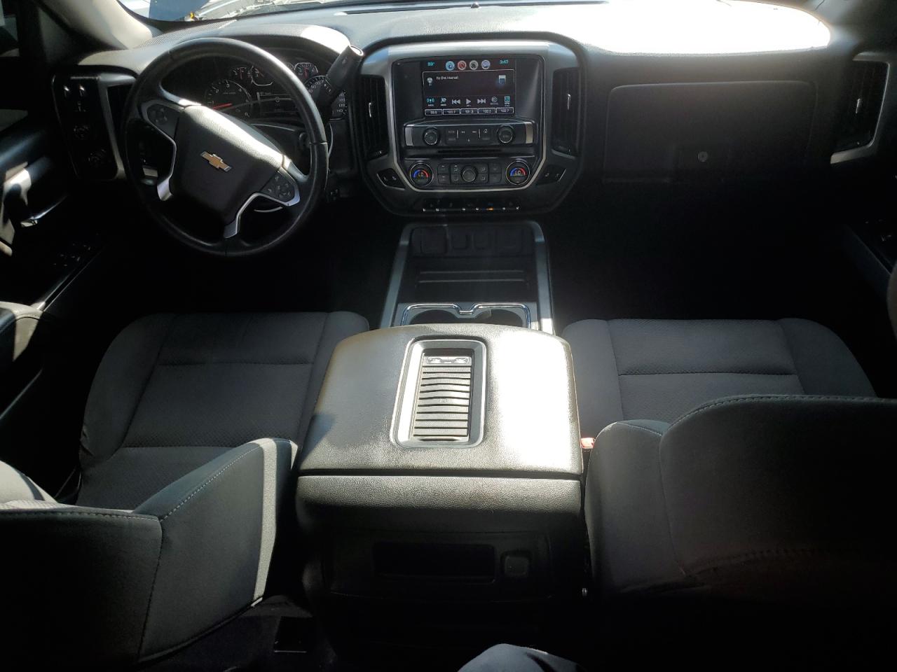 2018 Chevrolet Silverado K1500 Lt VIN: 3GCUKREC0JG493873 Lot: 81314975