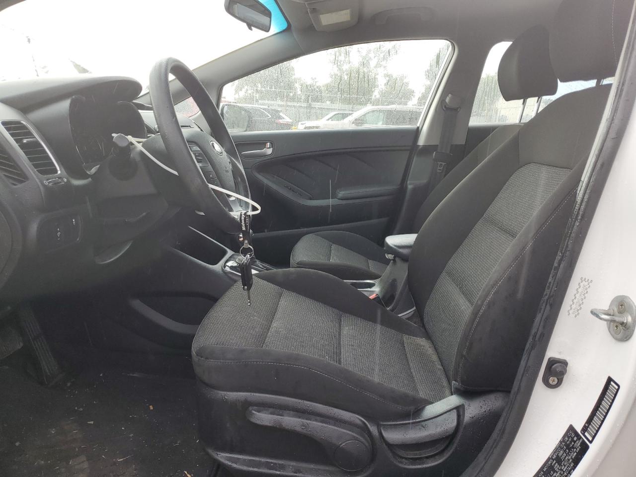 2017 Kia Forte Lx VIN: 3KPFK4A71HE074246 Lot: 81316125