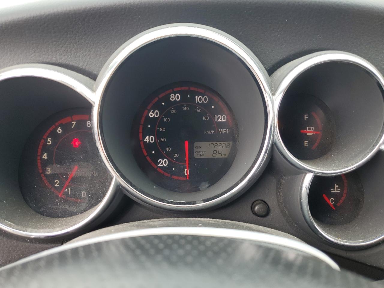 2005 Toyota Corolla Matrix Xr VIN: 2T1KR32E15C322474 Lot: 81471615