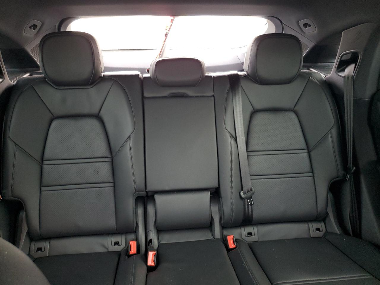 2024 Porsche Cayenne Coupe VIN: WP1BA2AY0RDA55803 Lot: 84298975