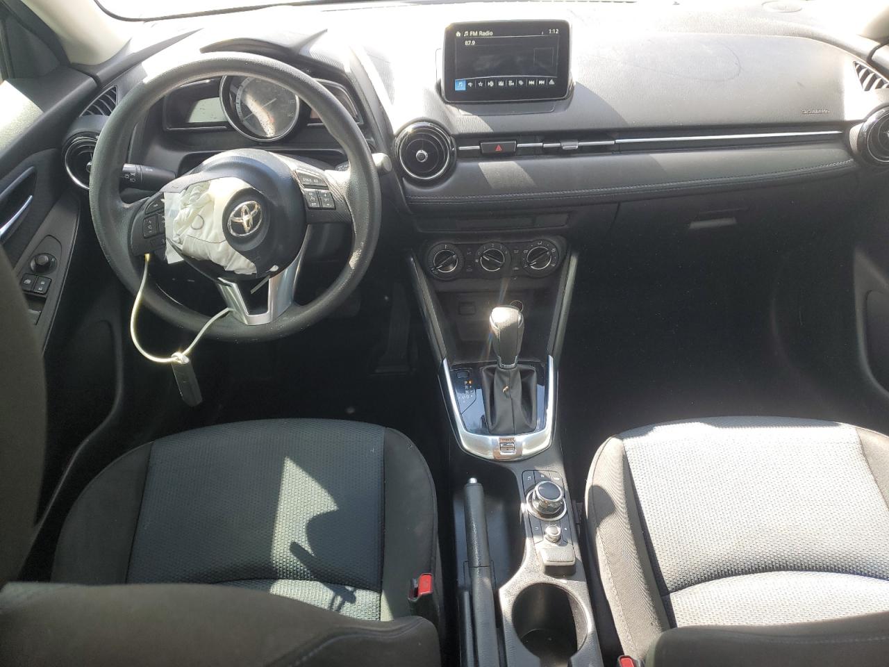 2017 Toyota Yaris Ia VIN: 3MYDLBYV7HY191066 Lot: 84048375