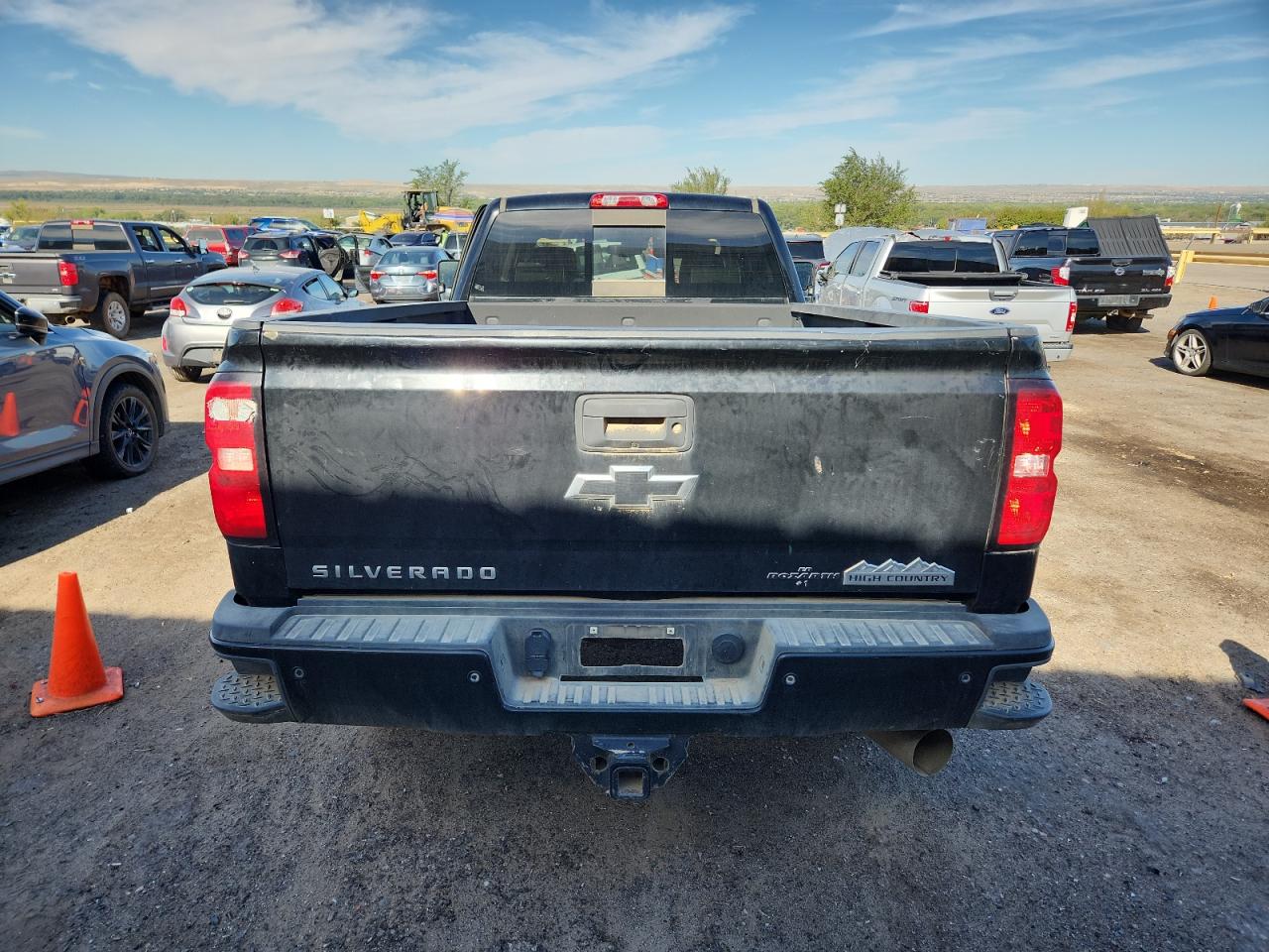 2018 Chevrolet Silverado K3500 High Country VIN: 1GC4K1EYXJF190338 Lot: 80923665