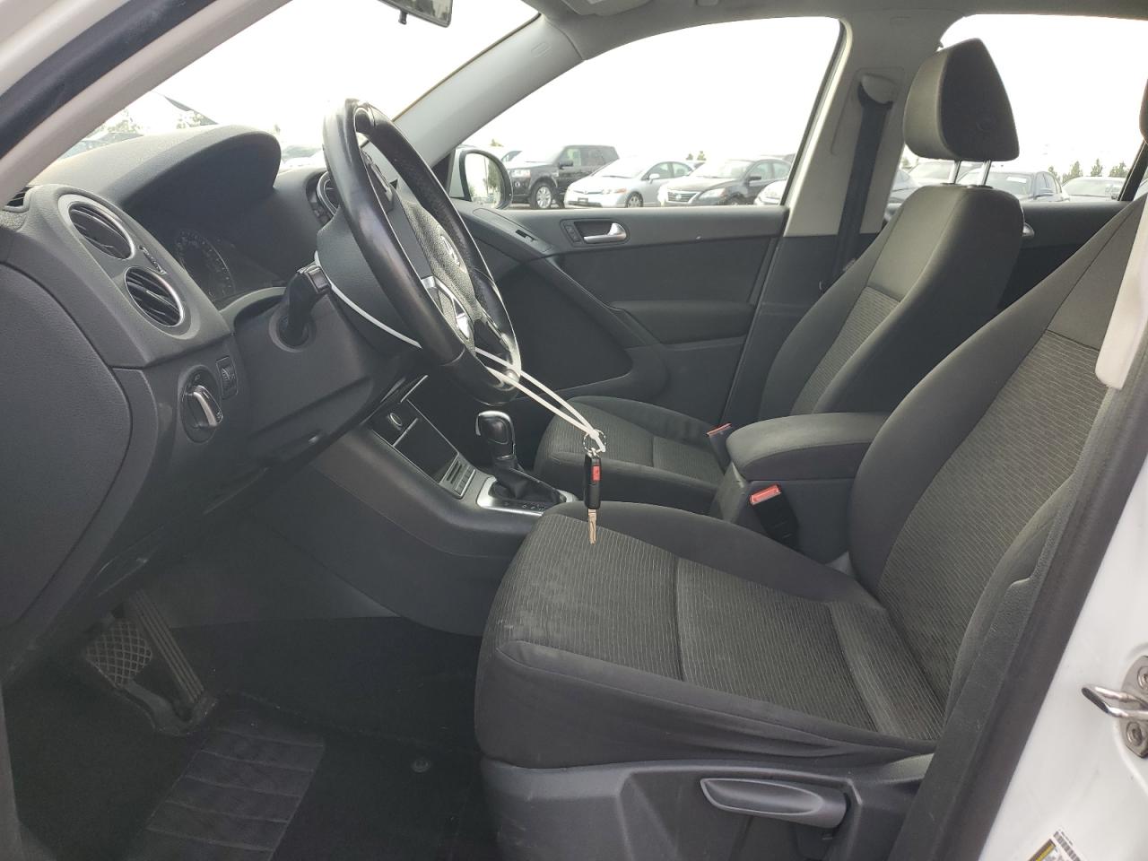 2015 Volkswagen Tiguan S VIN: WVGAV7AX2FW510703 Lot: 80712005