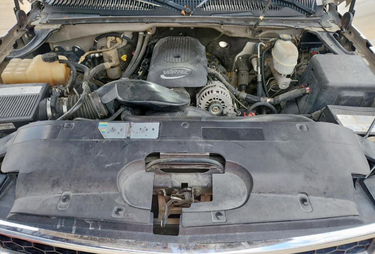 2006 Chevrolet Silverado C2500 Heavy Duty VIN: 1GCHC23U66F225095 Lot: 81761925