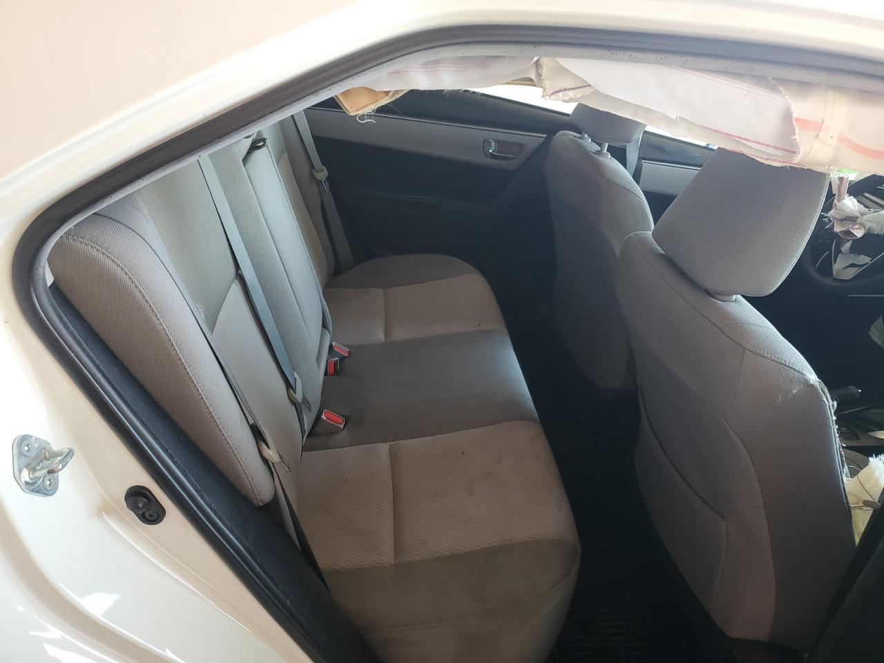 2015 Toyota Corolla L VIN: 2T1BURHE8FC430276 Lot: 84462705