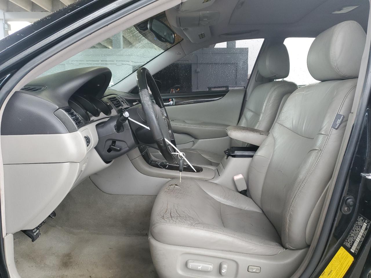 2004 Lexus Es 330 VIN: JTHBA30G845054562 Lot: 81573135