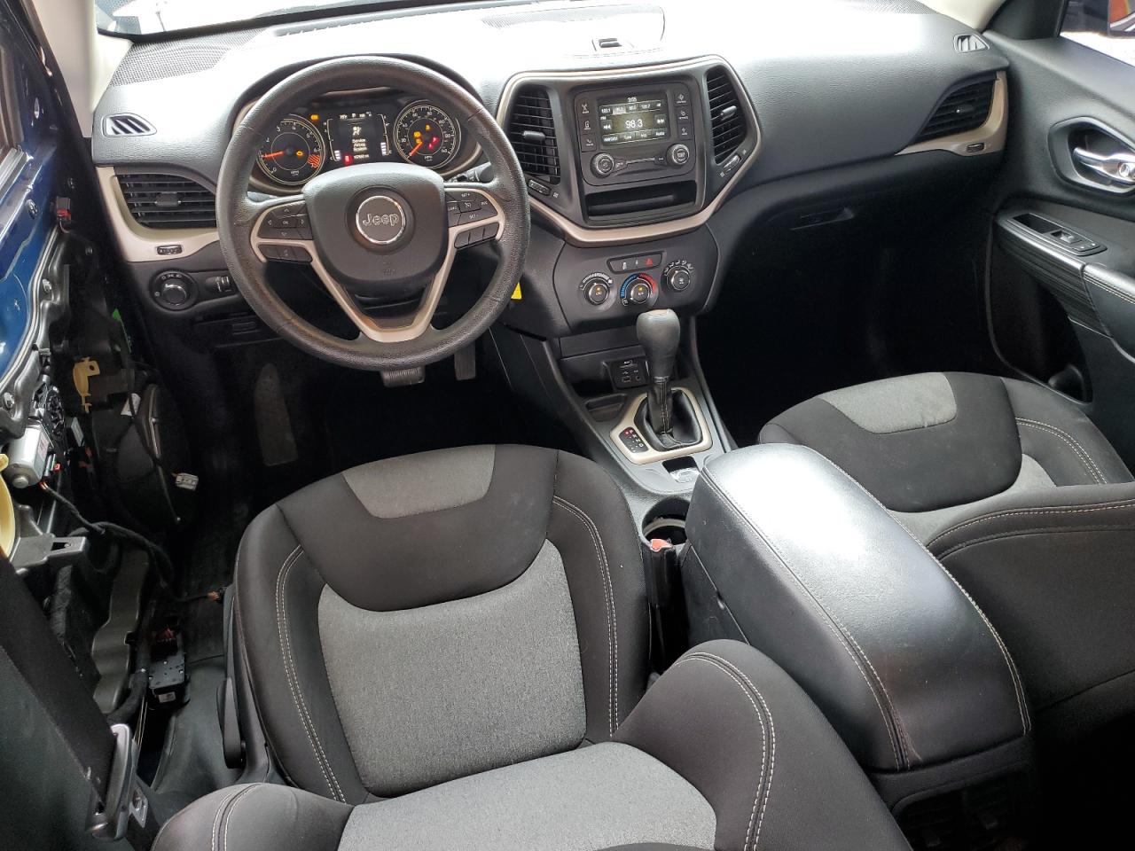 2015 Jeep Cherokee Sport VIN: 1C4PJLAB6FW766530 Lot: 81906855