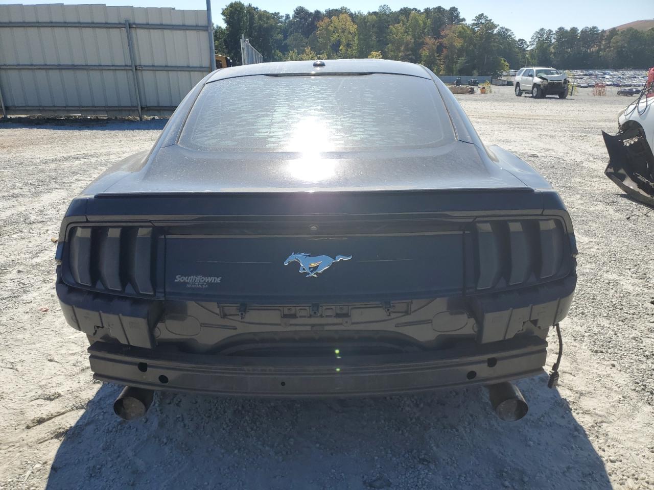 2018 Ford Mustang VIN: 1FA6P8TH8J5135100 Lot: 72084895
