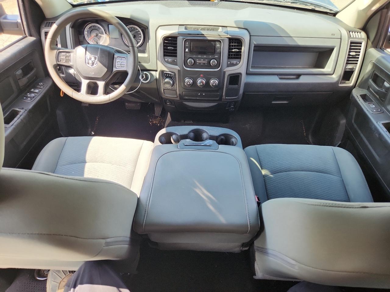 2018 Ram 1500 St VIN: 1C6RR6FG3JS210982 Lot: 83967415