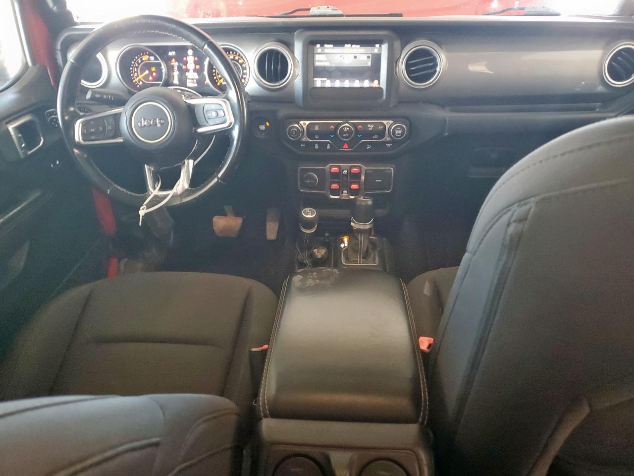 2020 Jeep Wrangler Unlimited Sahara VIN: 1C4HJXEN3LW213183 Lot: 80379155