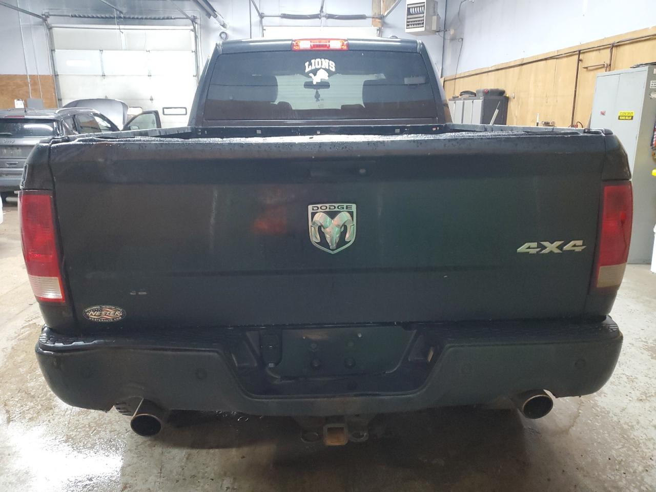 2009 Dodge Ram 1500 VIN: 1D3HV18T29S822655 Lot: 81558785